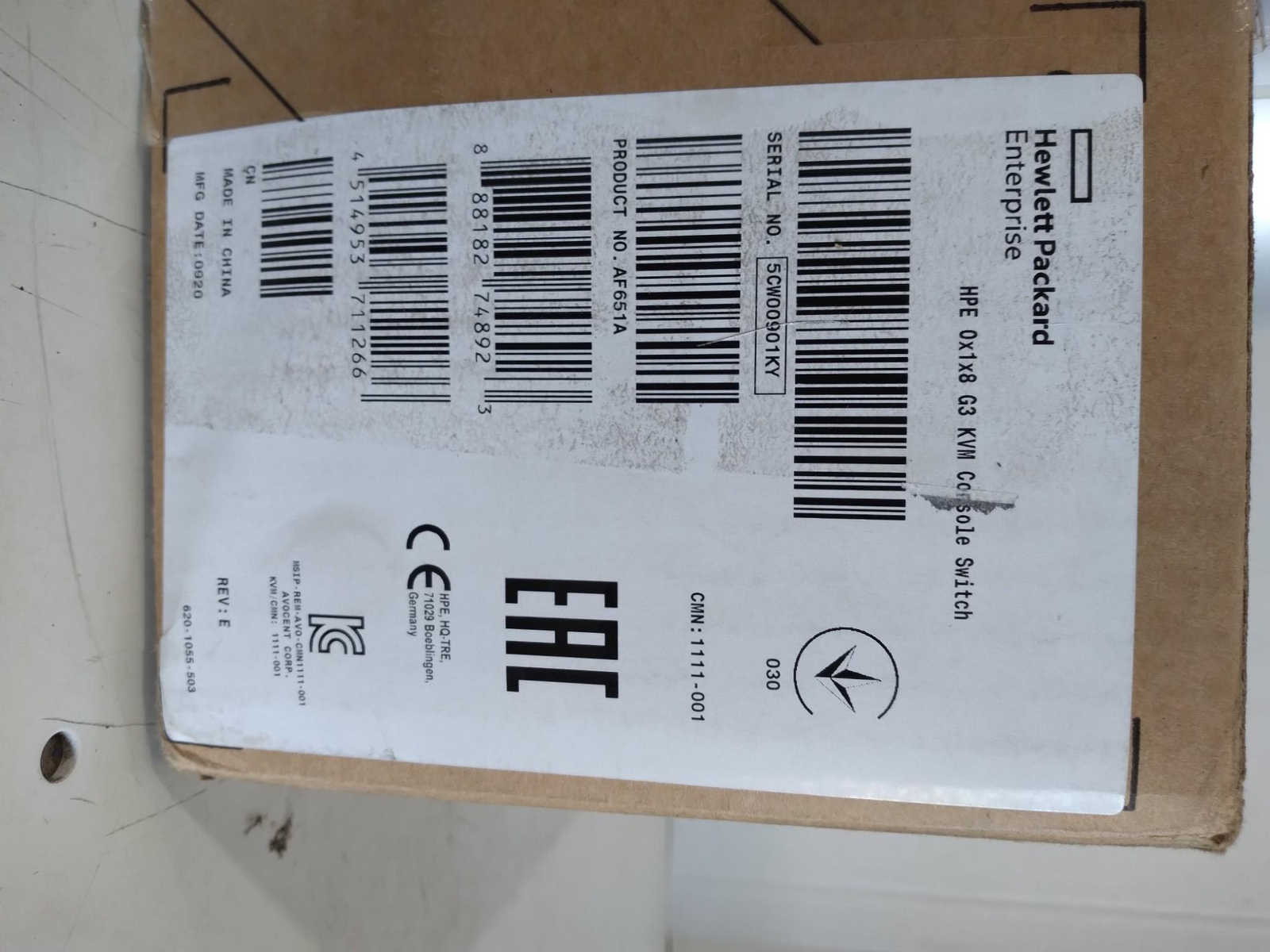 HAWLETTE PACKARD HPE 0X1X8 G3 KVM CONSOLE SWITCH