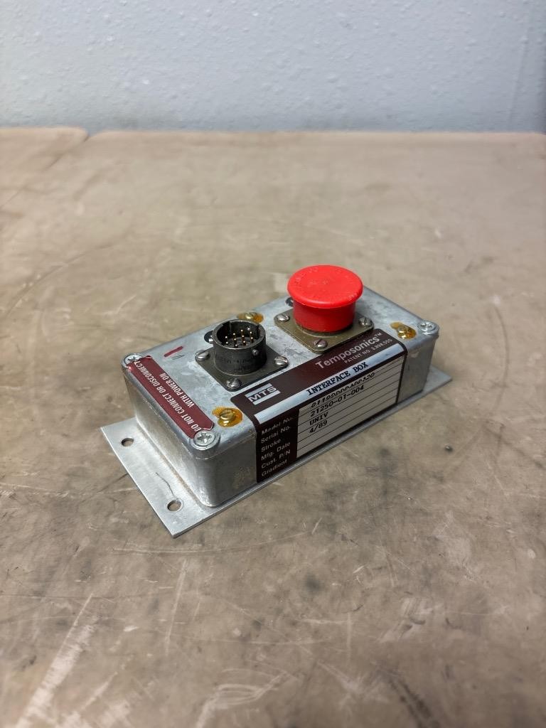 Temposonics Interface Box Model 01199999429120 Serial 21250 – 01 – 004