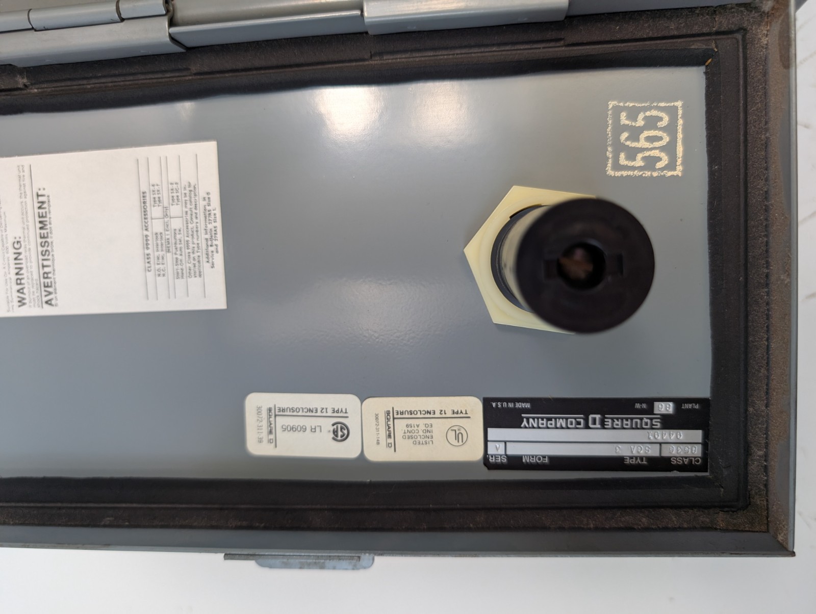 SQUARE D 8536 SCA-3 S AC MAGNETIC STARTER SER A NEMA 1 120V60Hz/110V50Hz