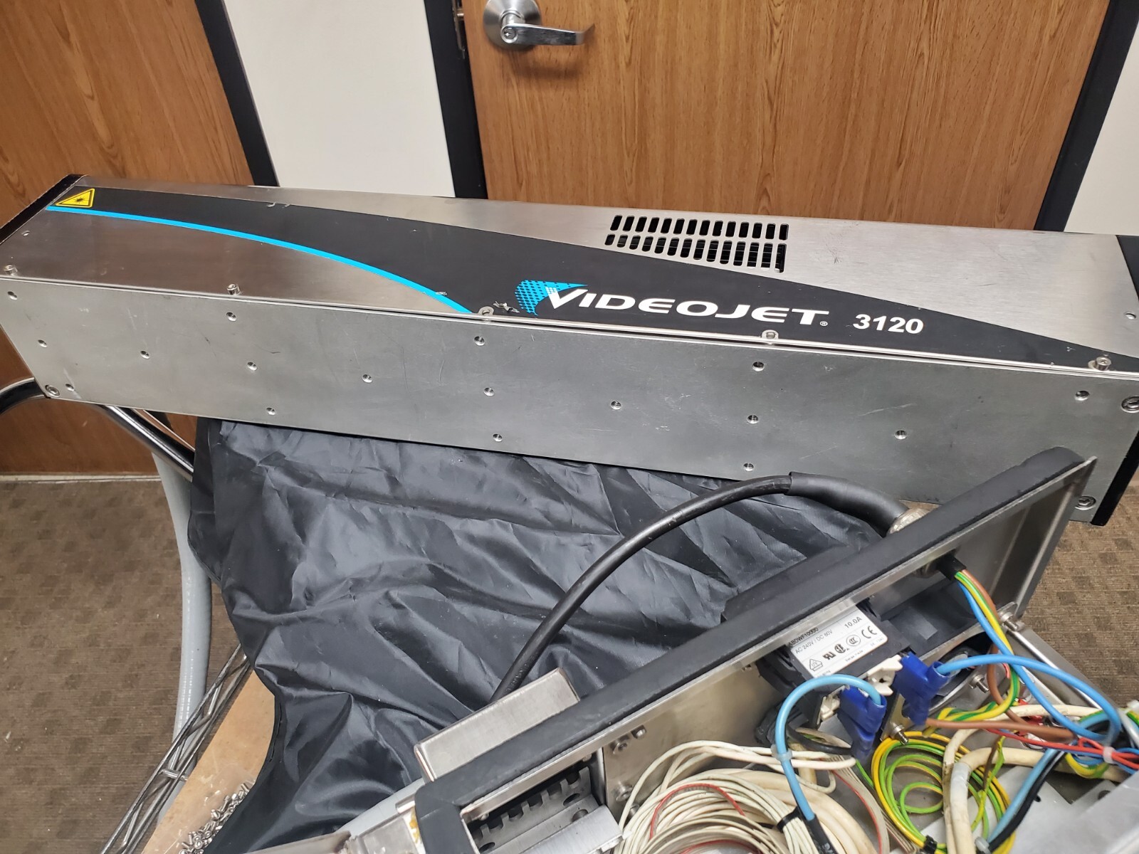 Refurbished Videojet 3120 IP54 Laser marking system with 1 yr Warranty