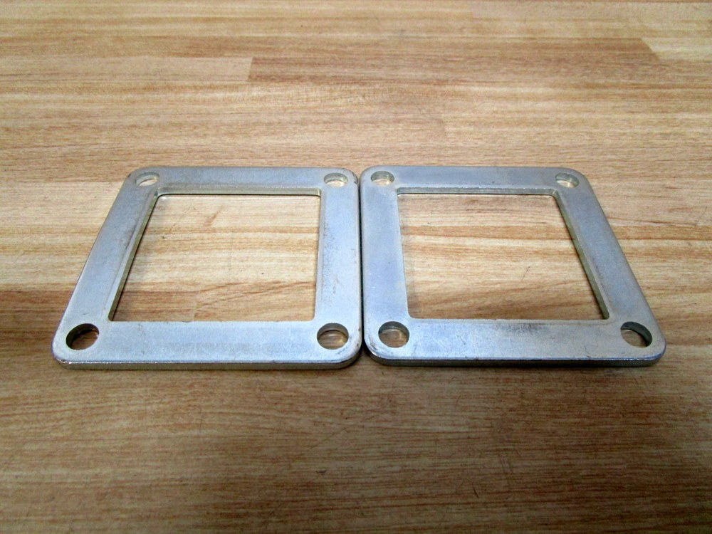 Busch 391.227.00 Plates (Pack of 2)