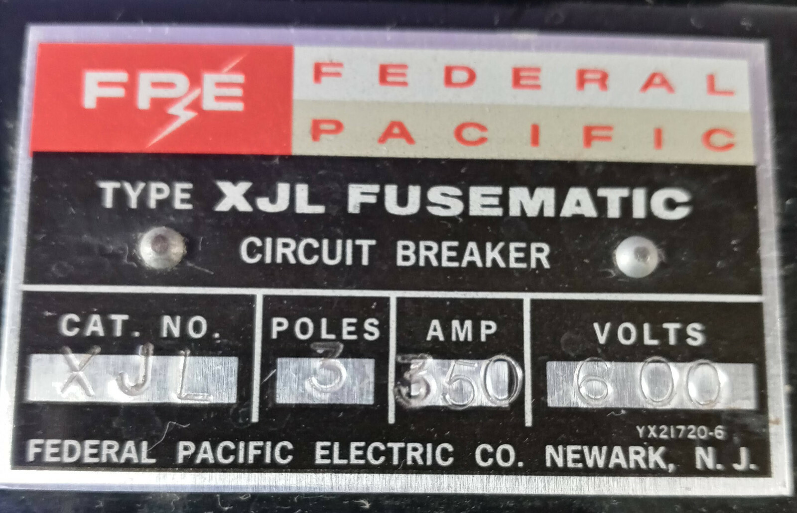 1 USED FEDERAL PACIFIC XJL632350 CIRCUIT BREAKER 350A 600V UNB ***MAKE OFFER***