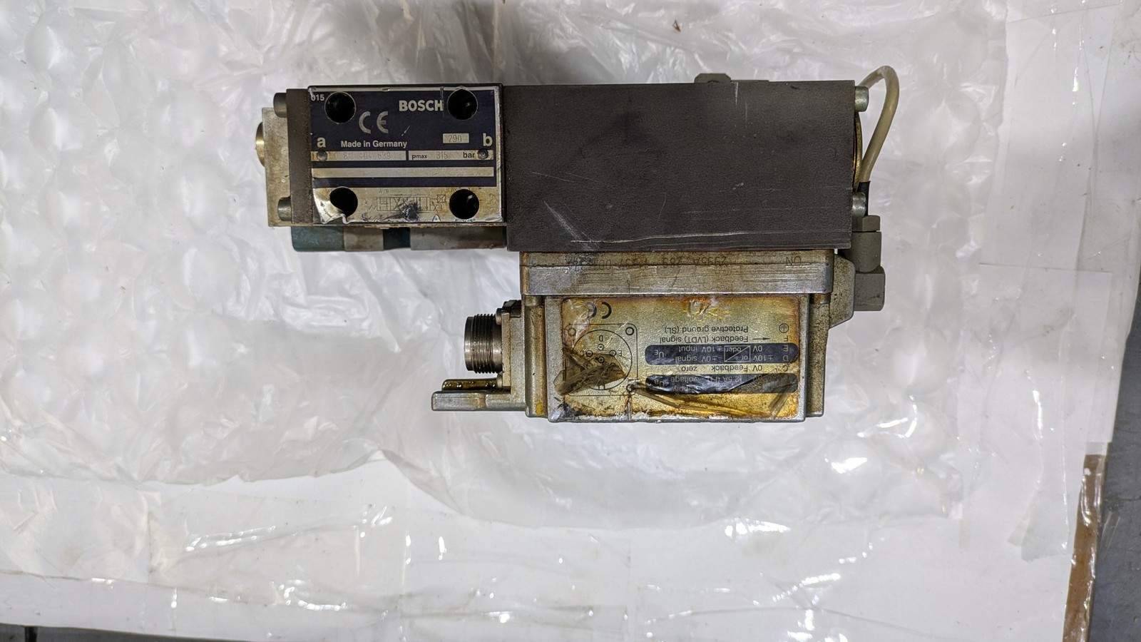 BOSCH 811 004 .105 0 811 404 629 ENQ15 31 3500 psi hydraulic valve