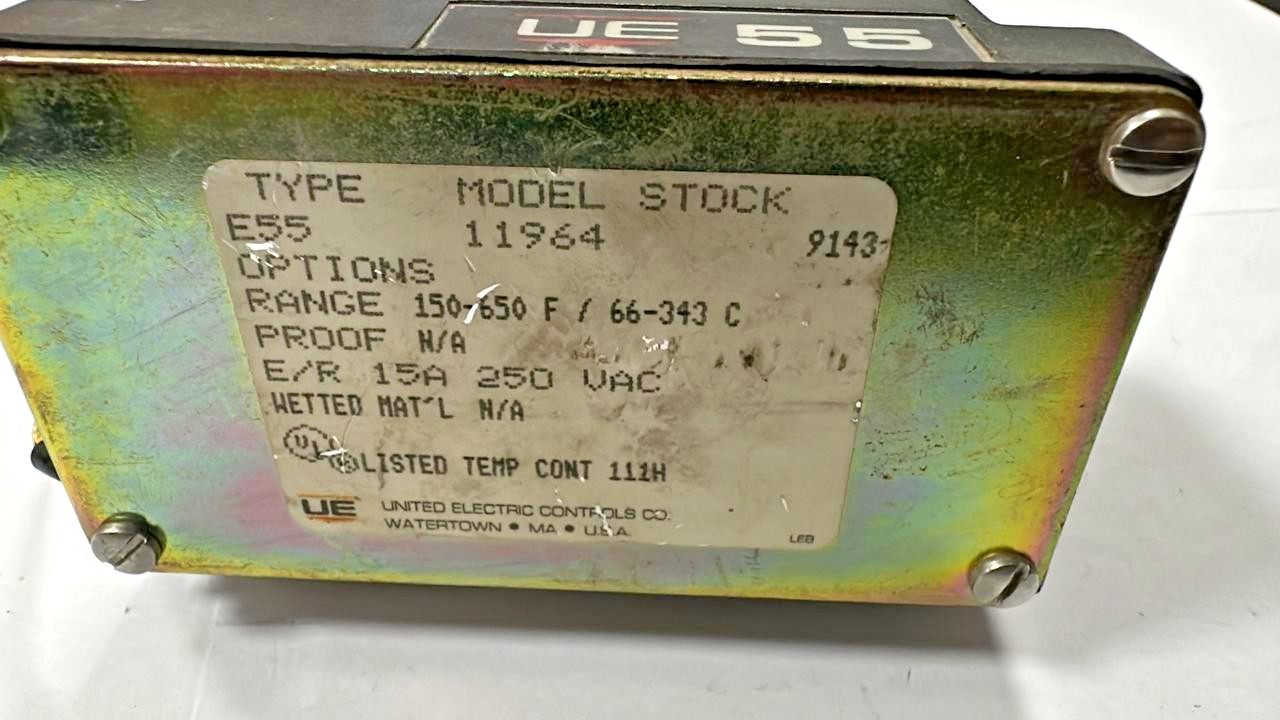 UE UNITED ELECTRIC Controls E55 11964 TEMPERATURE CONTROLLER 150-650F 250V-AC