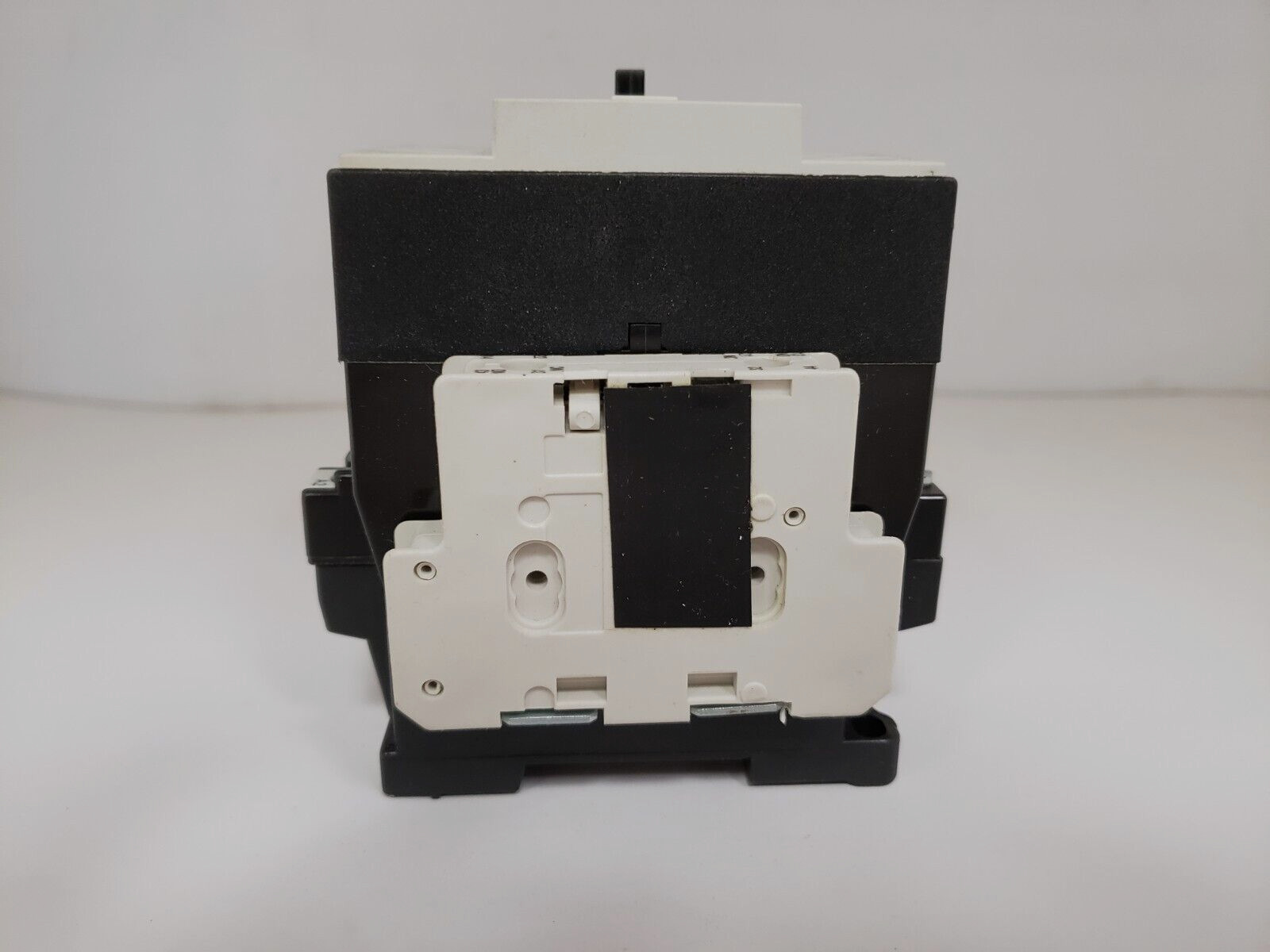 SIEMENS 3TF44 22-0A CONTACTOR 3 PHASE 2NO 2NC 120VAC COIL 60HZ NIB
