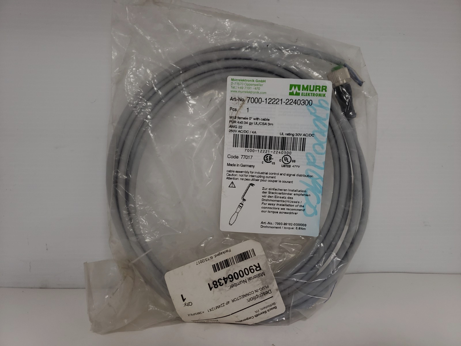 MURR ELEKTRONIK 7000-12221-2240300 CONNECTOR CABLE M12 FEMALE 250V AC/DC 4A NIB