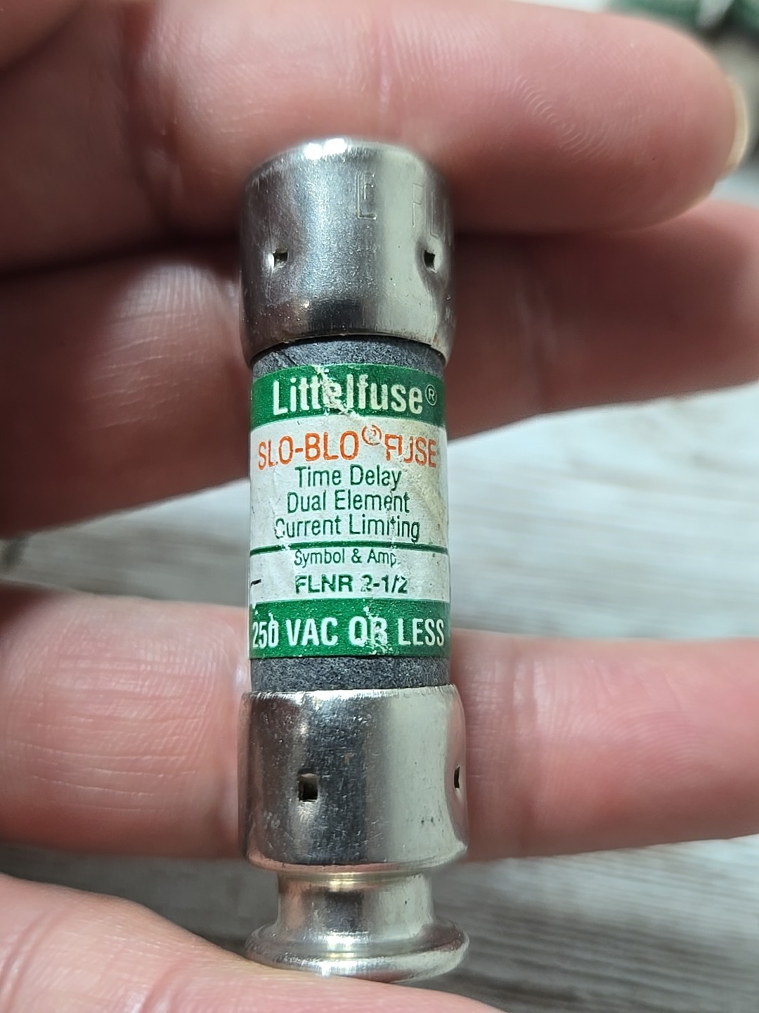 Lot Of 11 Littelfuse FLNR 2-1/2 Fuse Class RK-5 250 VAC