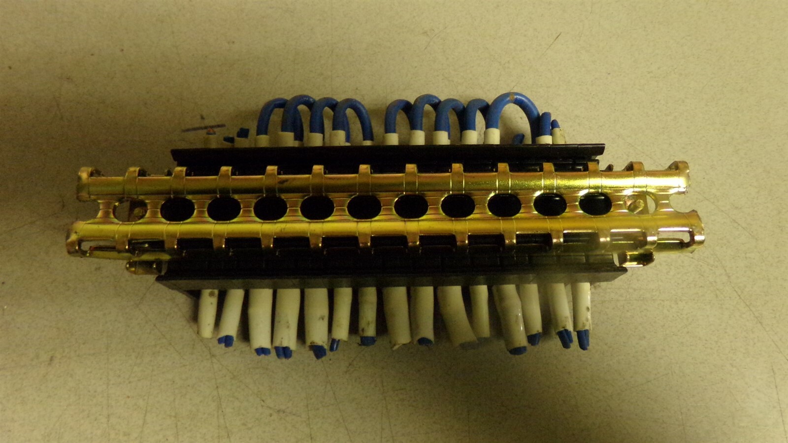 Izumi BNL3 Terminal Block Holder Assembly*FREE SHIPPING*