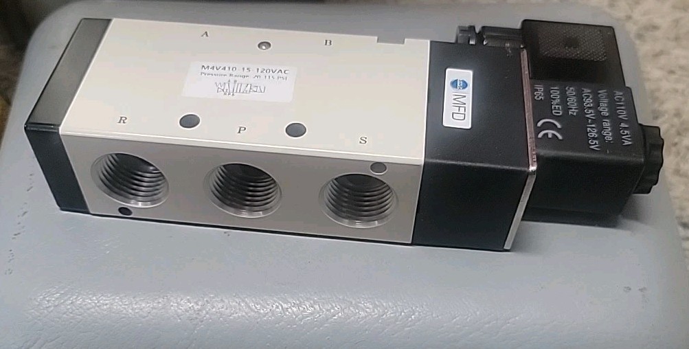 BIMBA M4V410-15-120VAC PNEUMATIC CYLINDER 20-115PSI 110VAC 50/60HZ