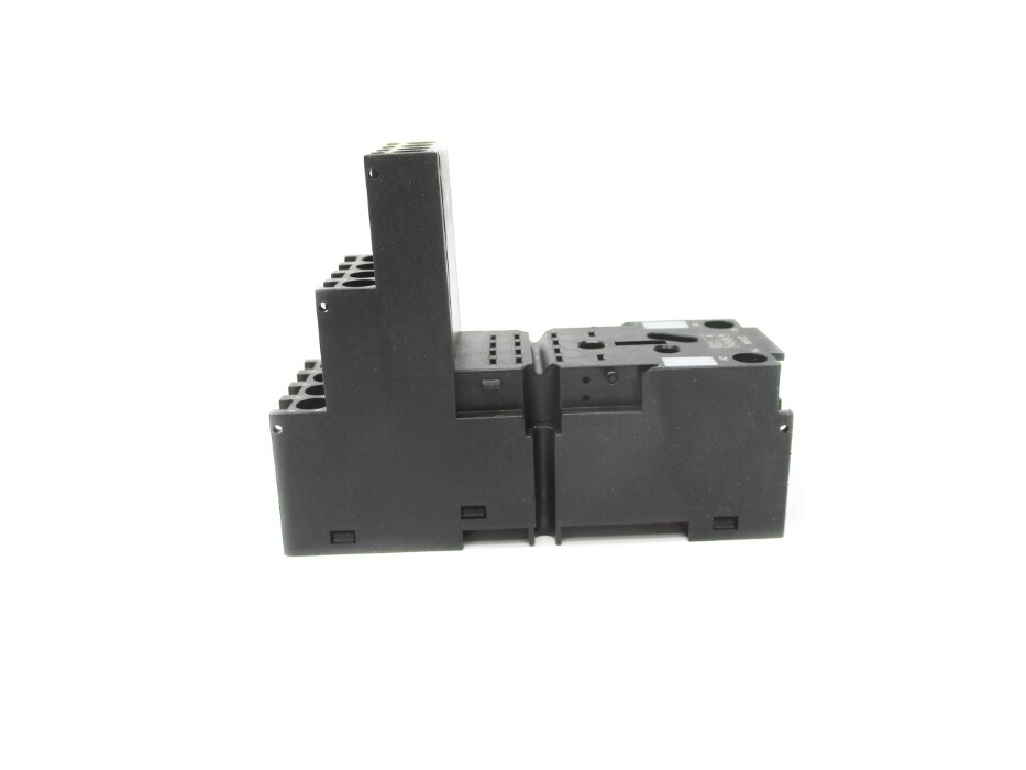 SCHNEIDER ELECTRIC RXZE2S114M (PKG OF 10) NEW IN SCHNEIDER PACKAGE NSMP