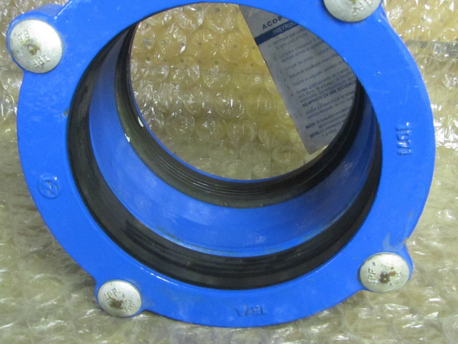 CRC-6 RAPIDFIT 6″ Ductile Iron Pipe Coupling, 6.26 to 7.17 INCH Pipe Size –
