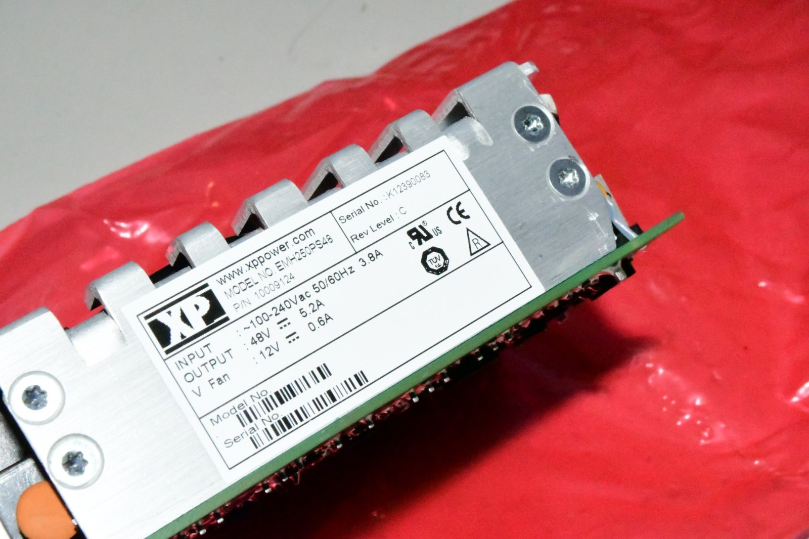 XP POWER EMH250PS48 Open Frame AC DC Converters 1 Output 48V 80-275VAC New 516c