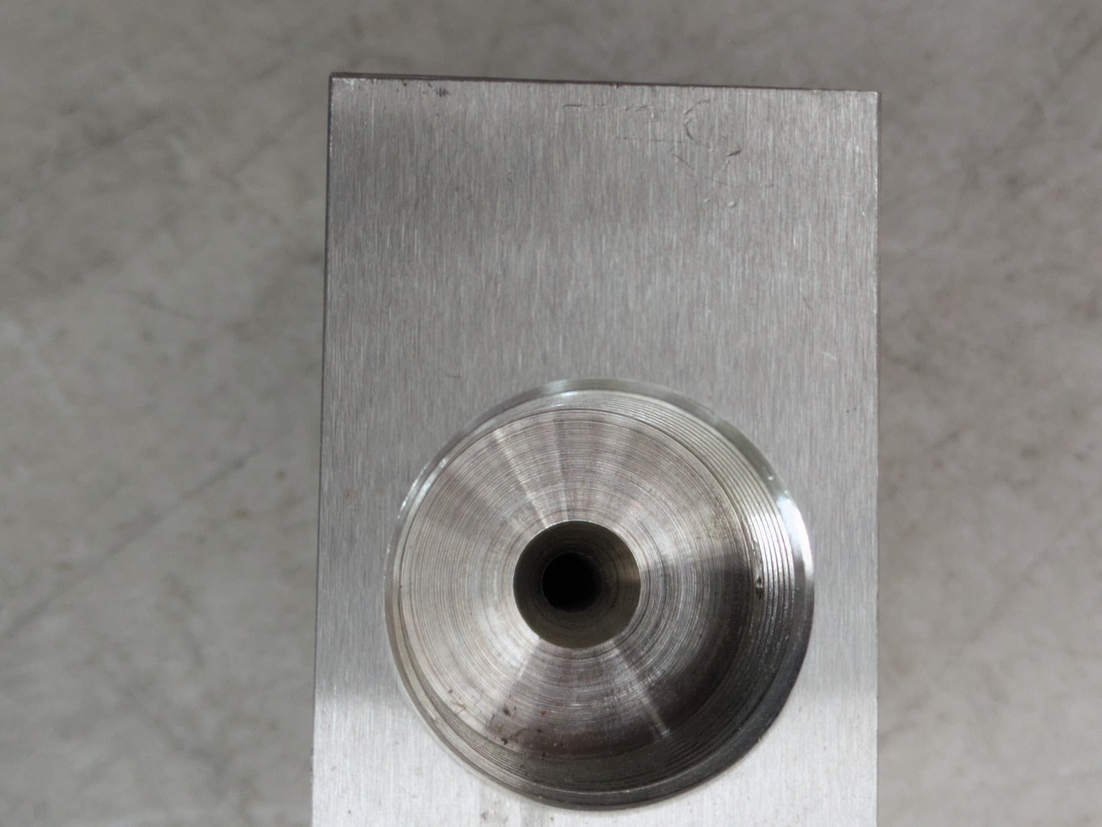 Autoclave Engineers CT-9990 High Pressure Tee Block 316SS Stainless