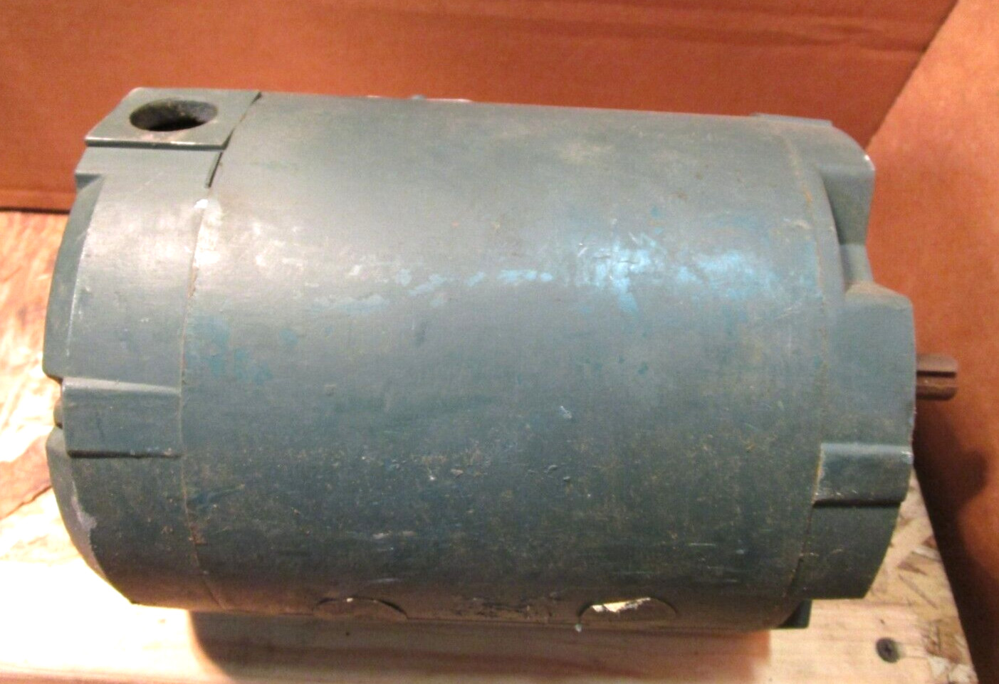 Reliance Electric Motor FA56C Frame 1/2 HP 200 Volts 1140 Fl. Speed 3 PH 51116LR
