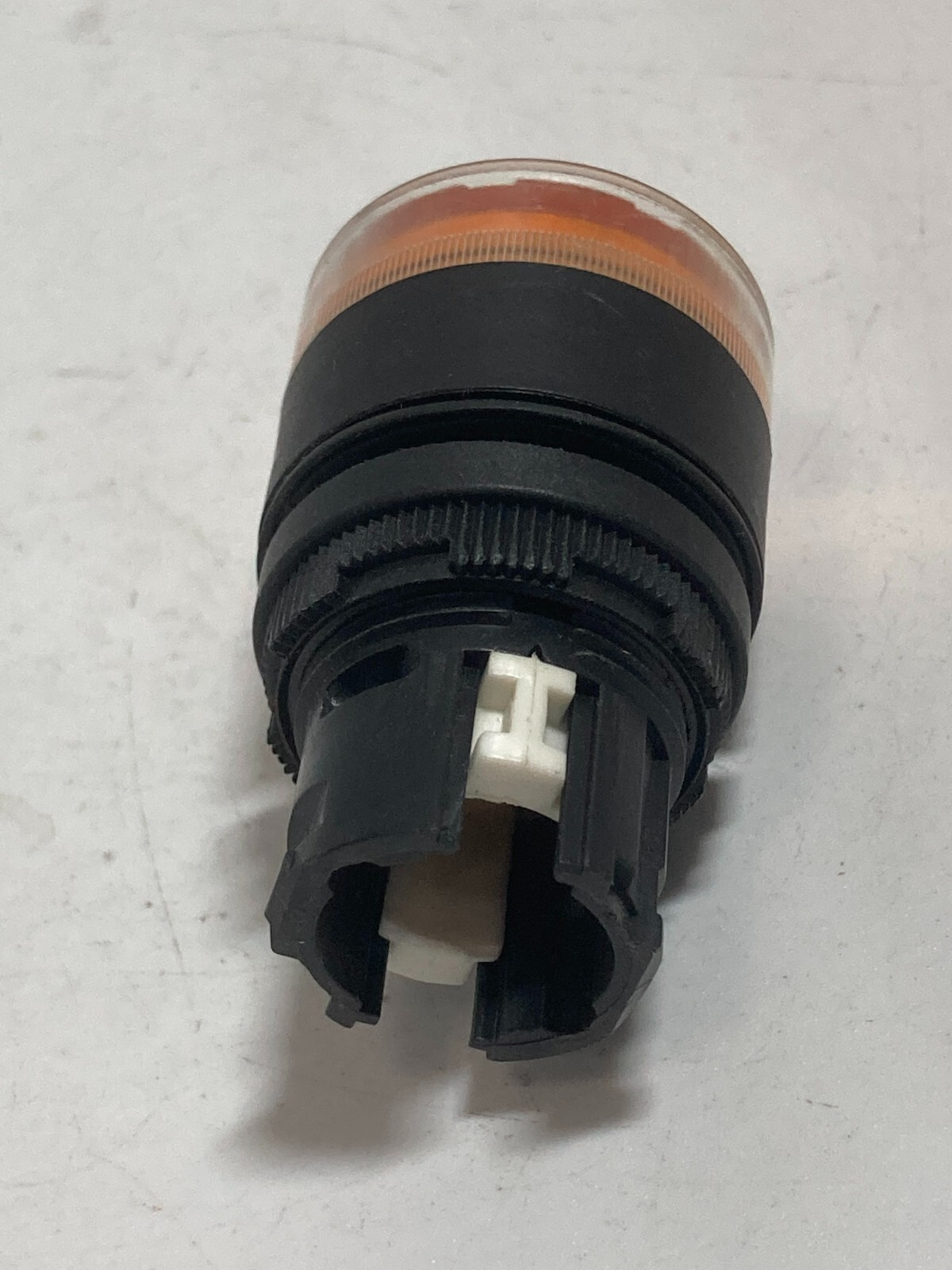 ALLEN BRADLEY 800EP-LFA5 PUSHBUTTON OPERATOR ILL AMBER