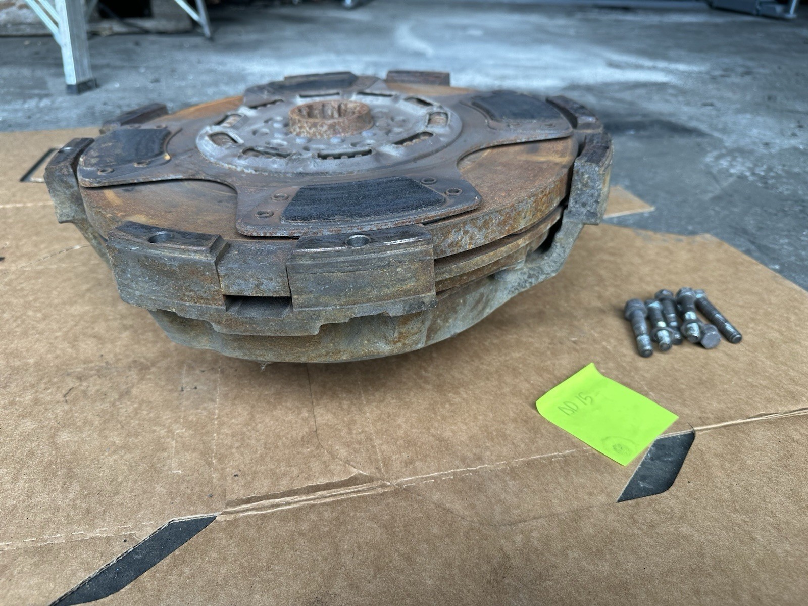 2013 Detroit Diesel DD15 Engine PACELINE CLUTCH ASSEMBLY M7050903 OEM