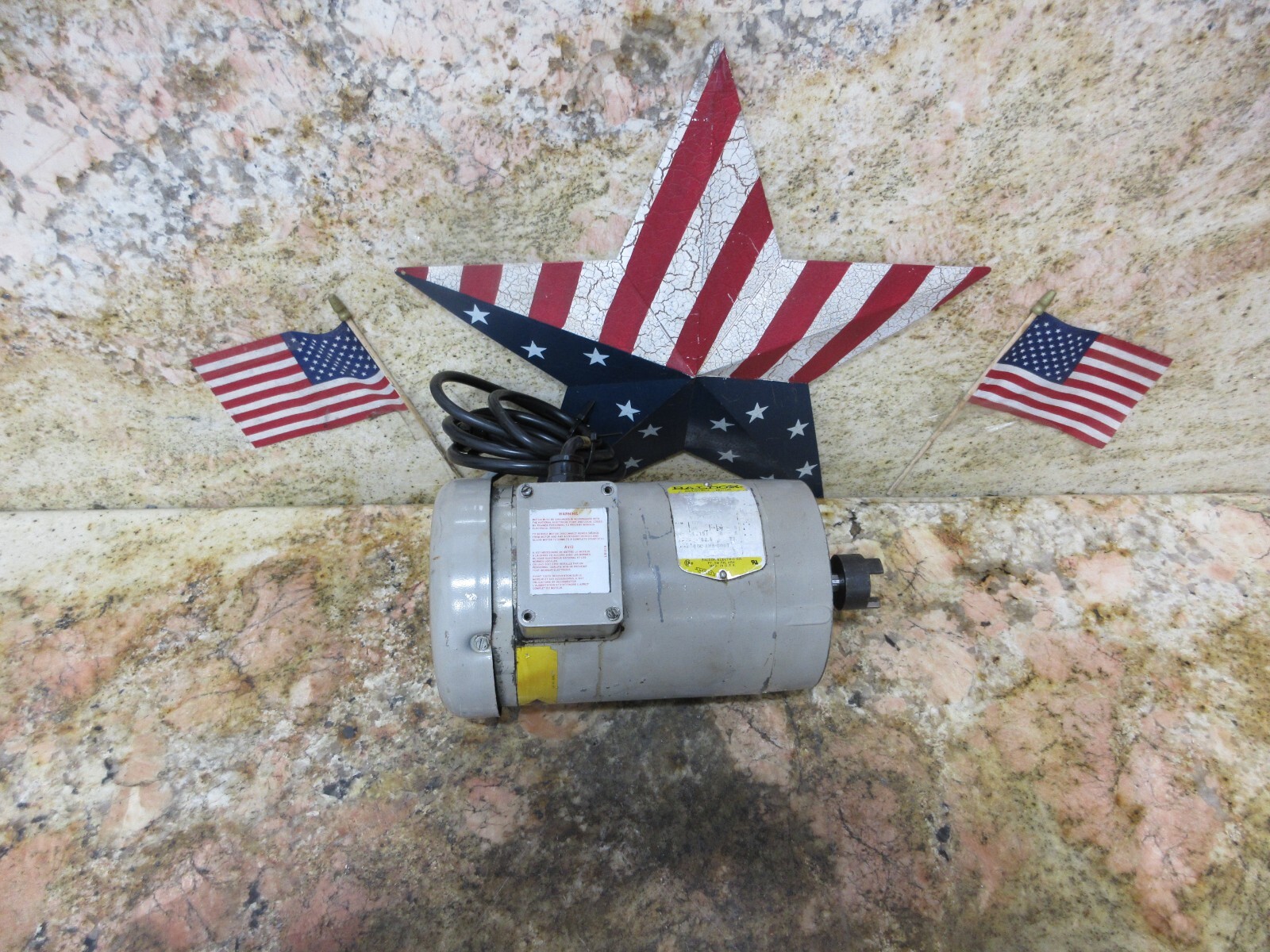 BALDOR INDUSTRIAL MOTOR 35M920-87201 56C F297