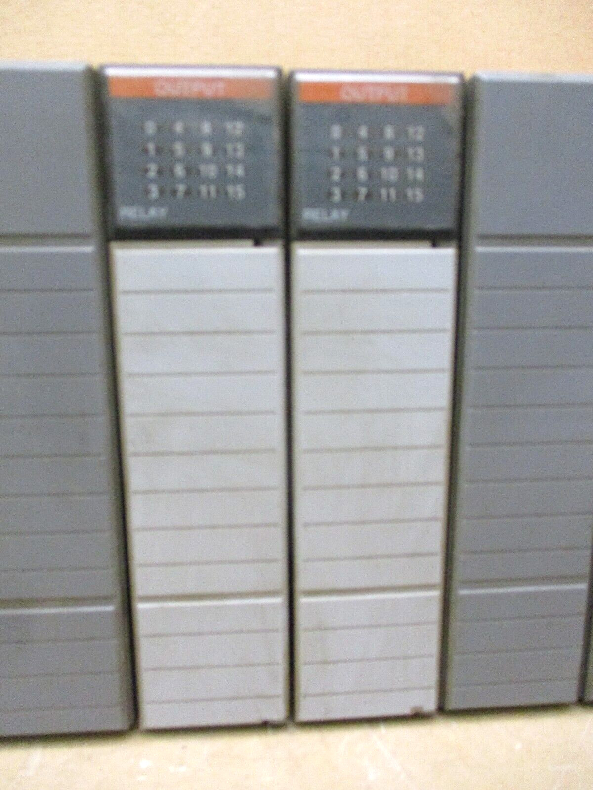 Allen-Bradley SLC 500 1746-P3 Ser A 1747-DCM Ser A 1747-SDN 48661GN