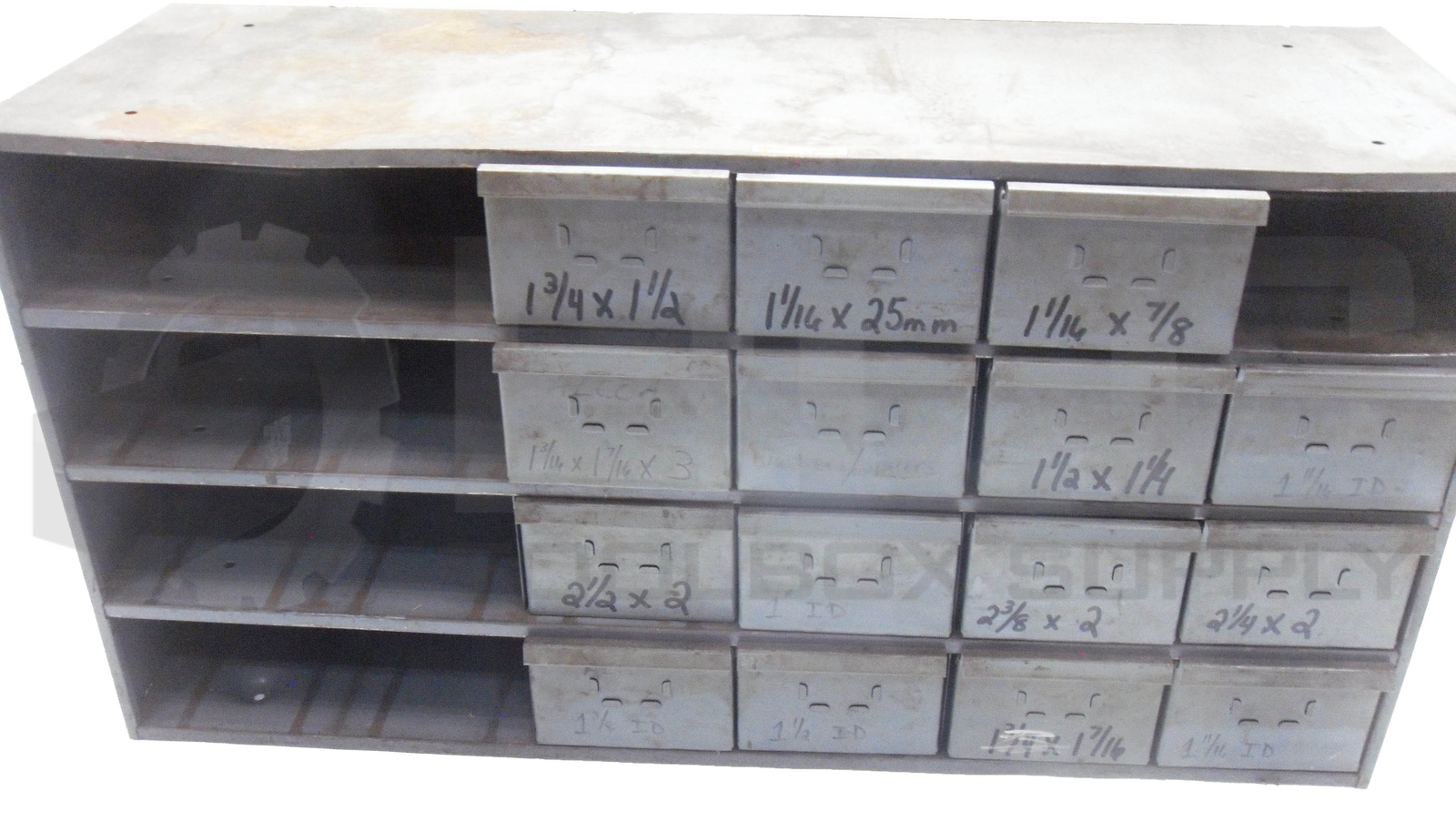 DAYTON 2W266A PARTS CABINET 24 DRAWER 33-3/4″L X 11-5/8″ W 17″ H *READ*