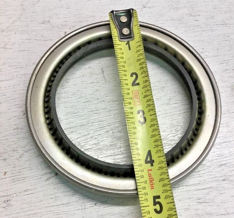 Garlock Klozure 53 x 2345 Oil Seal