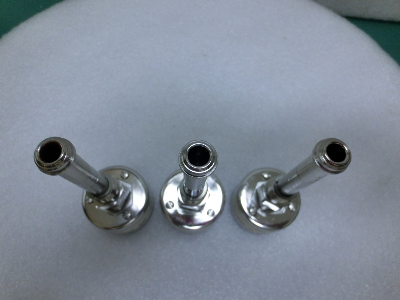 Lot of 3 Swagelok PGU-40-P60-C-4FSM-8098 Pressure Gauge,0-60psi(0-4Bar),US+9811