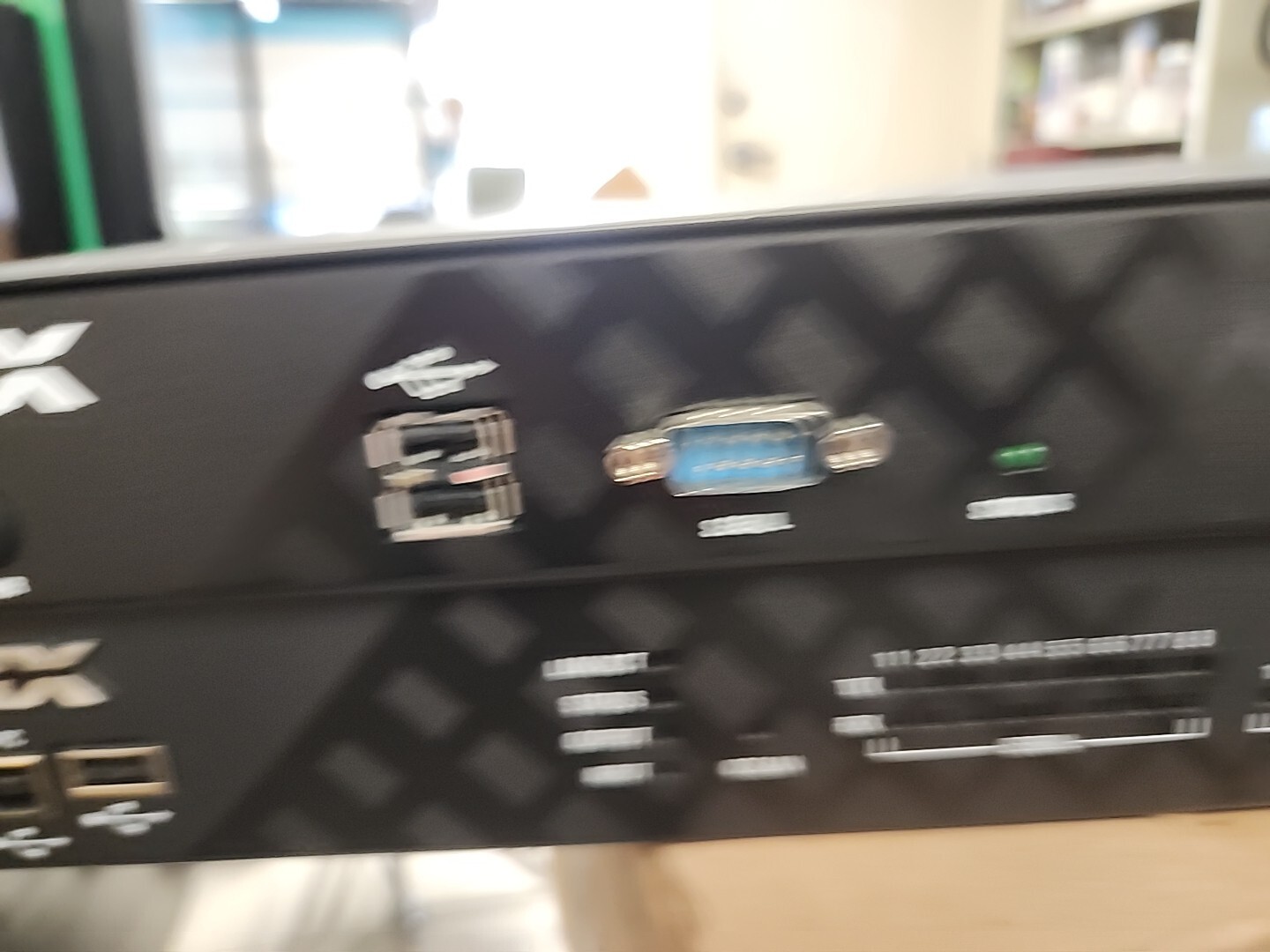 ^ AMX Netlink TPI-PRO-2DVI + Amx -nx3200
