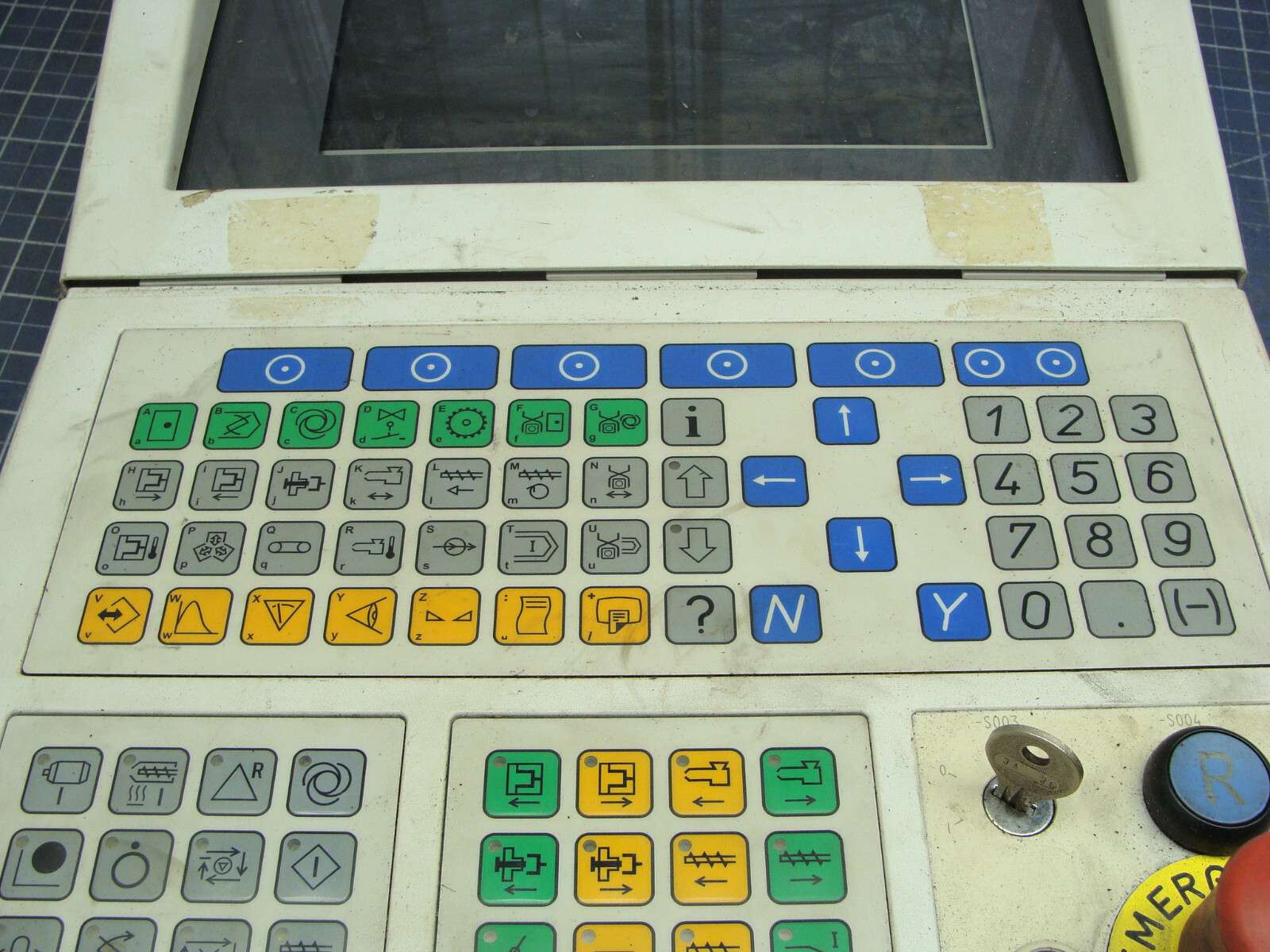 ARBURG DISPLAY CONTROL PANEL OPERATOR INTERFACE X001F (DAMAGED CASE)