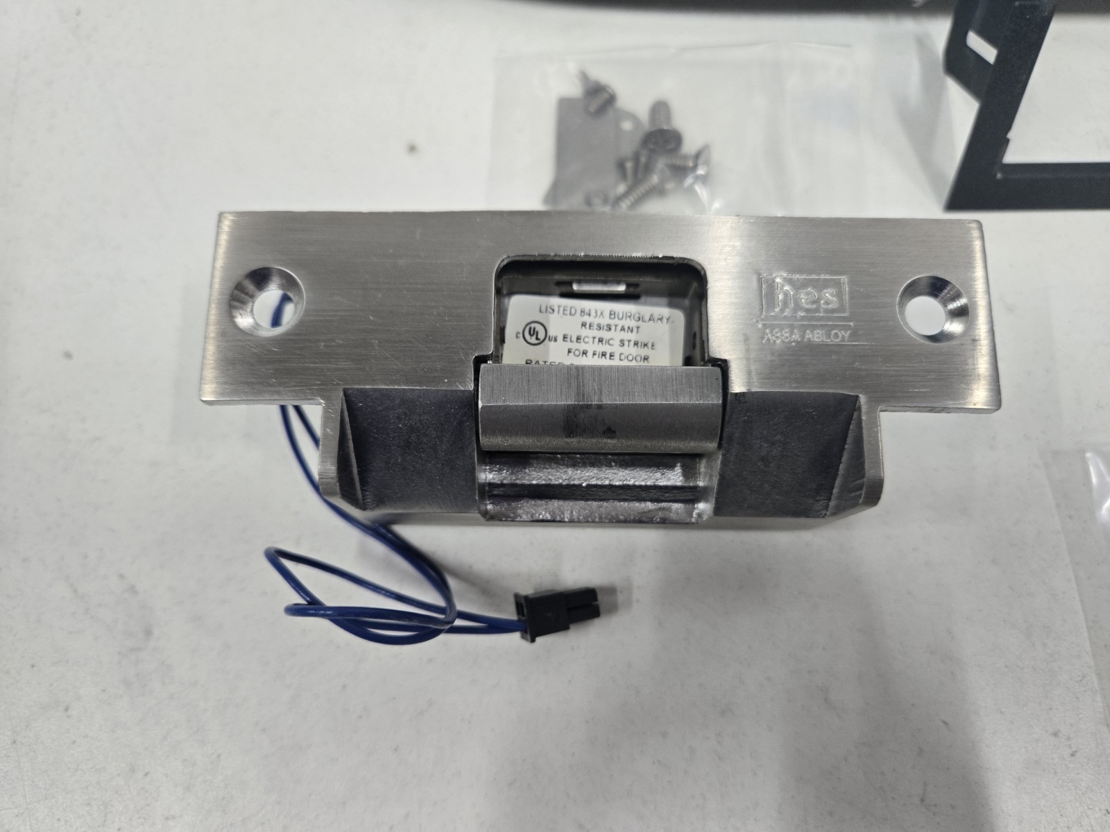 ASSA ABLOY Hes 7501 Electric Strike 7501-630