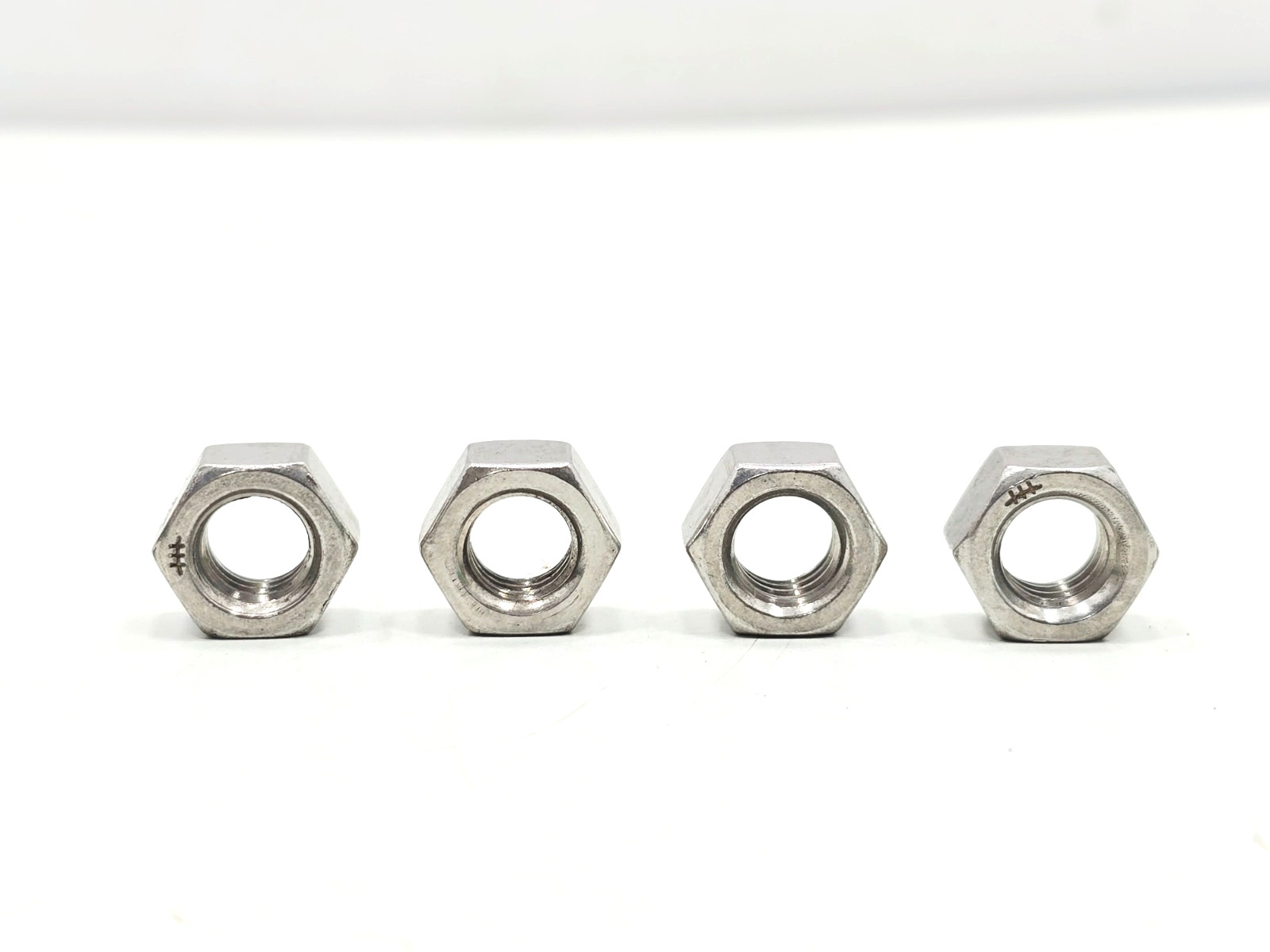 NOV 601408560 NUT Bearing Cap LOT OF 4
