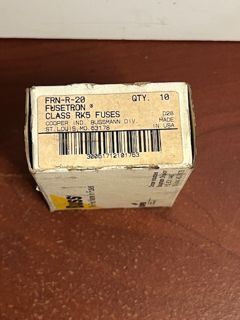 (10) BUSSMANN FRN-R-20 DUEL ELEMENT TIME DELAY FUSE CLASS RK5 20A 250V LOT OF 10