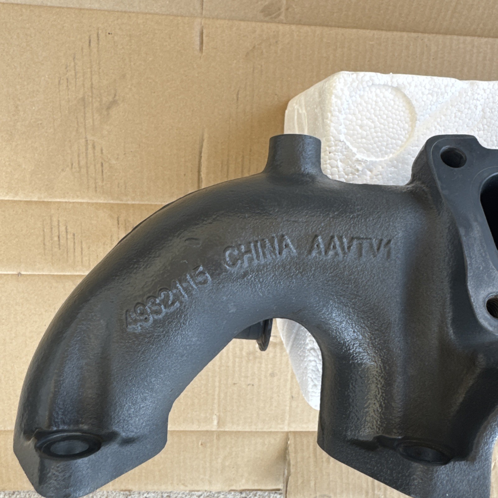 Cummins 4994286 Exhaust Manifold for EPA13 8.9L ISC/ISL Engines