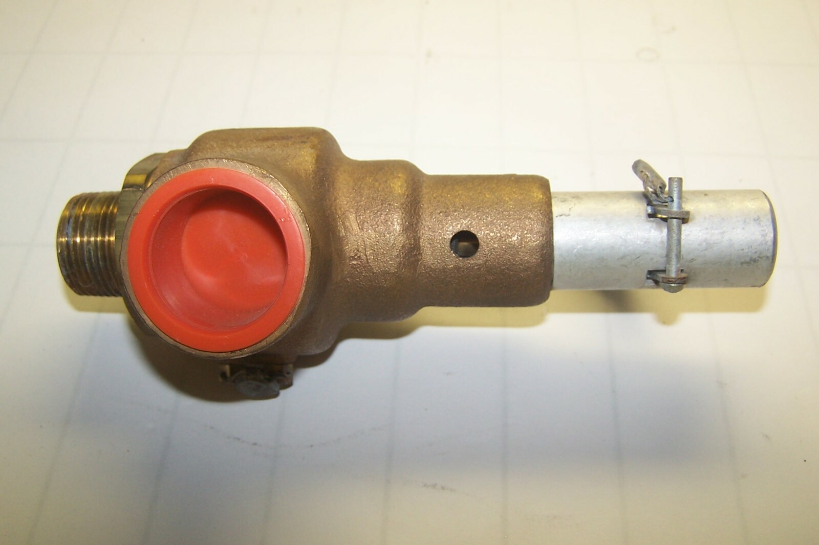 CONBRACO 3/4″ SAFETY RELIEF VALVE 15 PRESSURE 295 LBS/HR 19-302-04