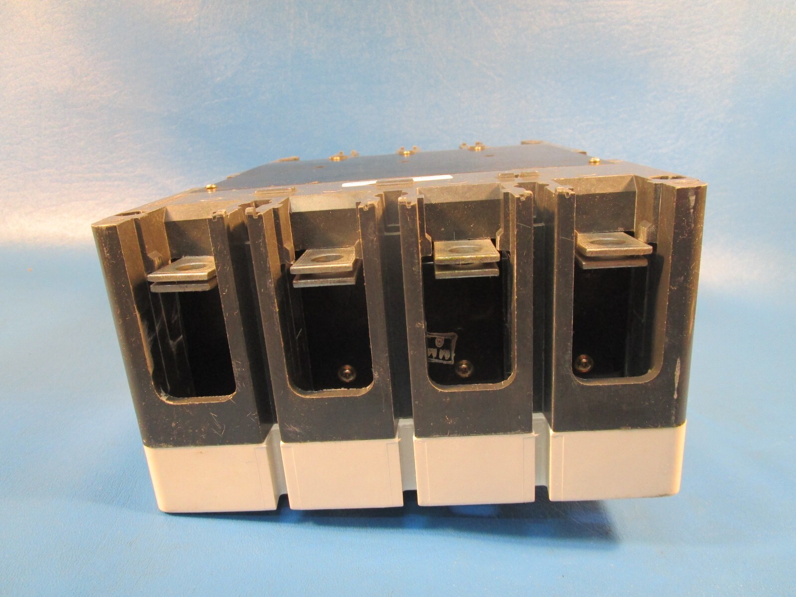 Eaton CKDPV4350W, Molded Case Breakers (MCCBs) K 4P 350A 1000V 50/60Hz 3Ph K
