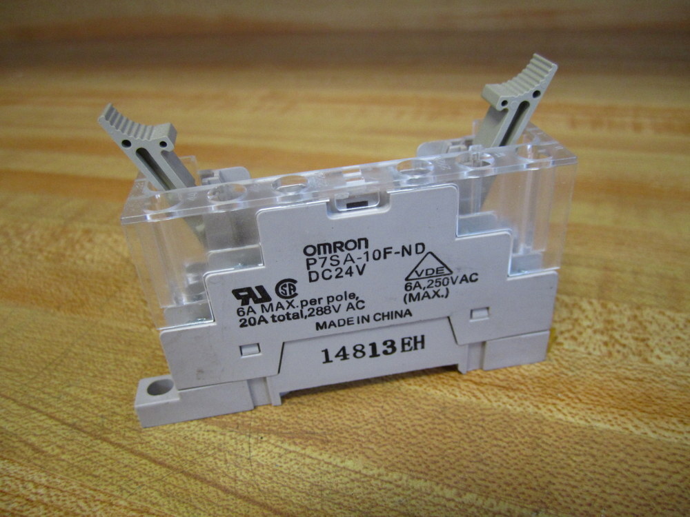 Omron P7SA-10F-ND Relay Socket P7SA-10F-ND DC24V (Pack of 2)