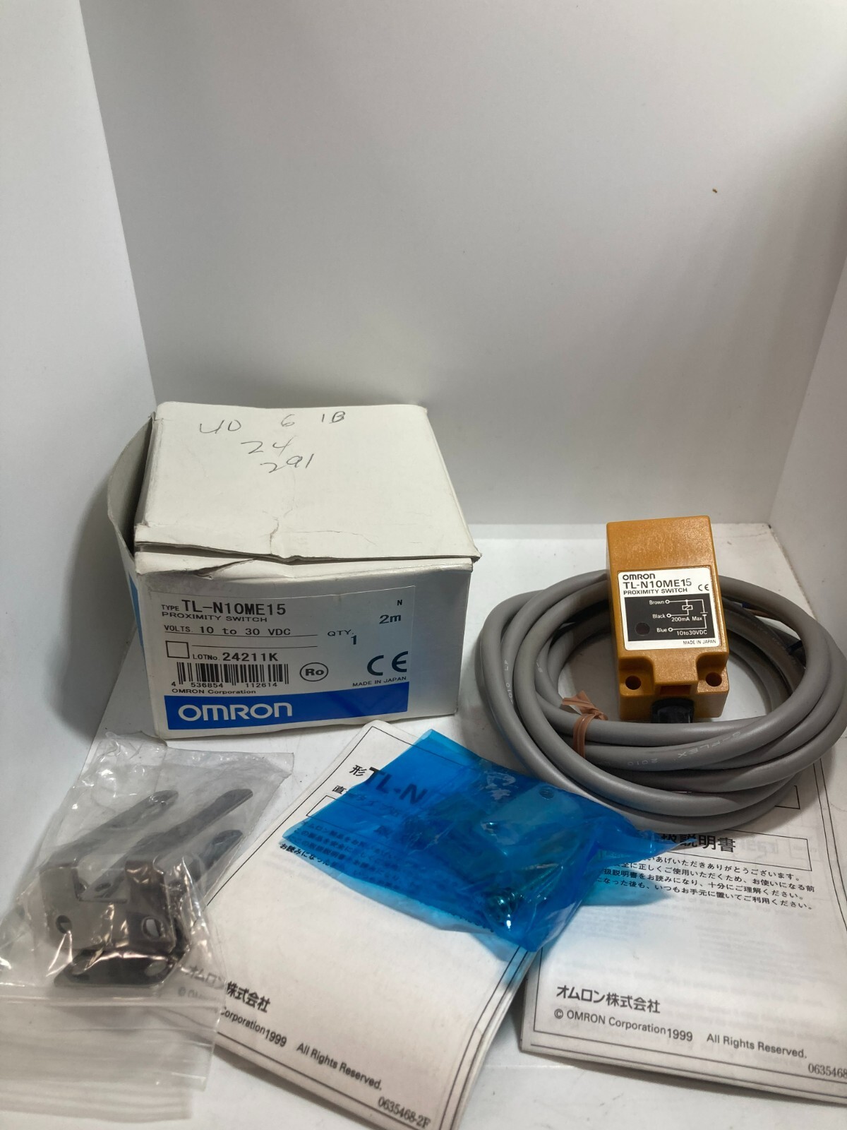 OMRON TL-N10ME15 PROXIMITY SWITCH 10-30VDC 10MM SENSING NPN NO NIB