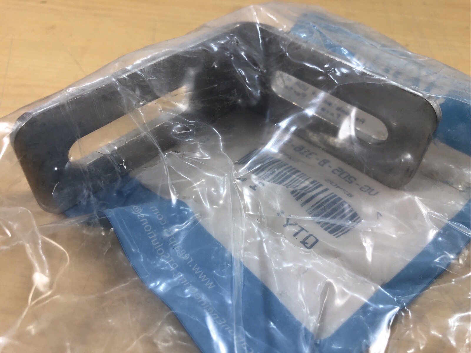 Lot of 2 – System Plast VG-205-B-316-S Brackets (5701)
