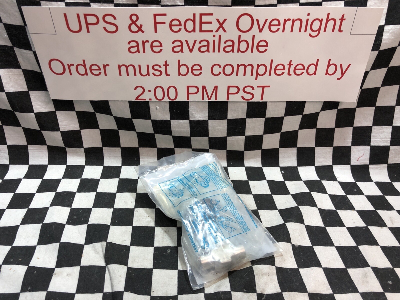 WHITEY Bonnet Needle Valve 1/4″ FNPT, SS-1RF2, SS1RF2, Shipsameday#1542Q6