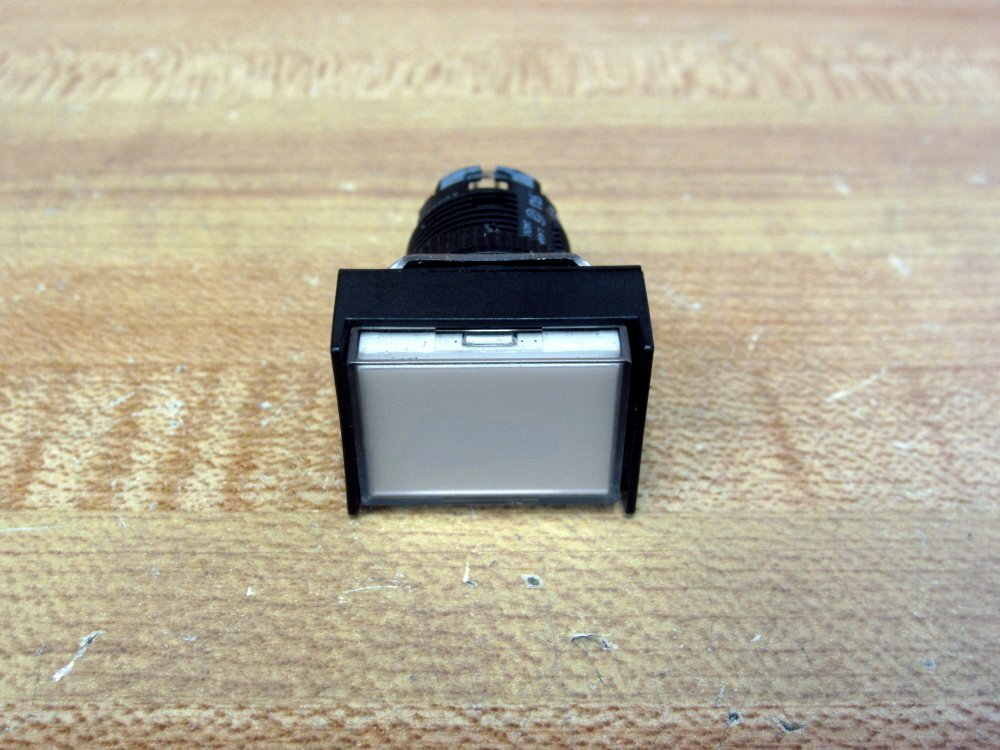 Omron A3GJ-6011-3 Pushbutton White W/Base