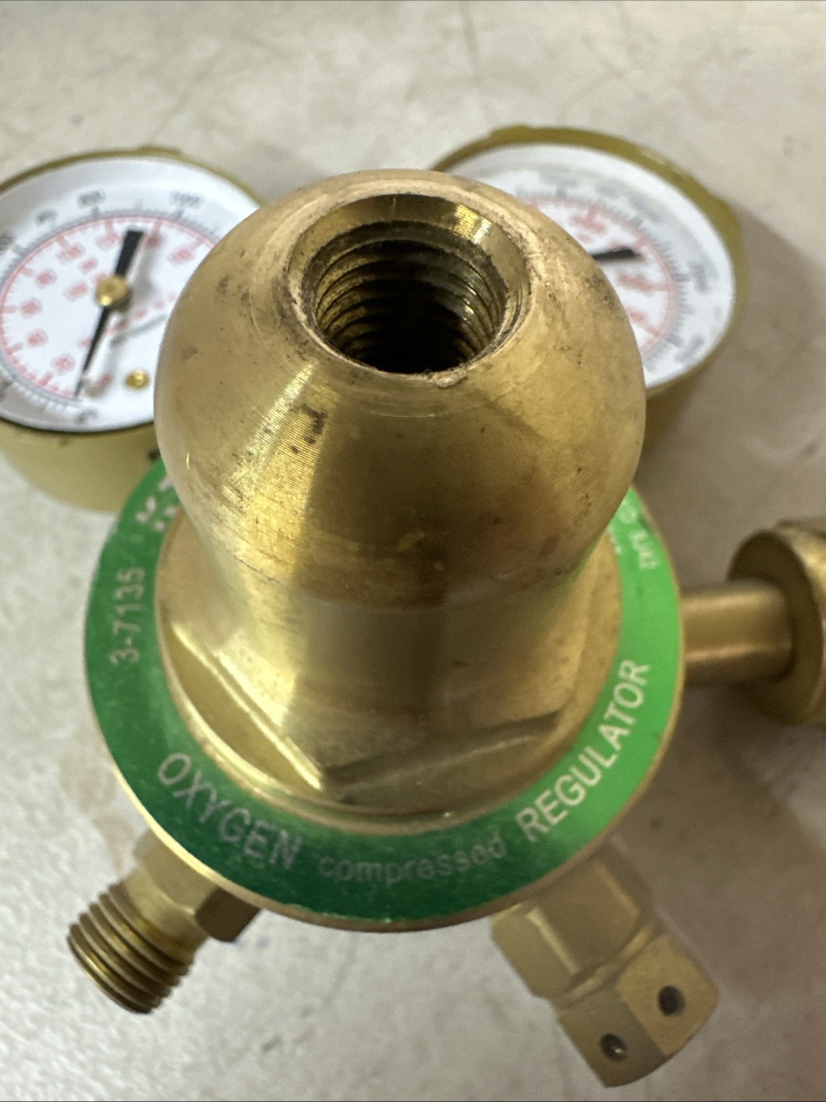 NEW K-T Industries Pro Weld Work Horse Oxygen Regulator Model: 3-7135