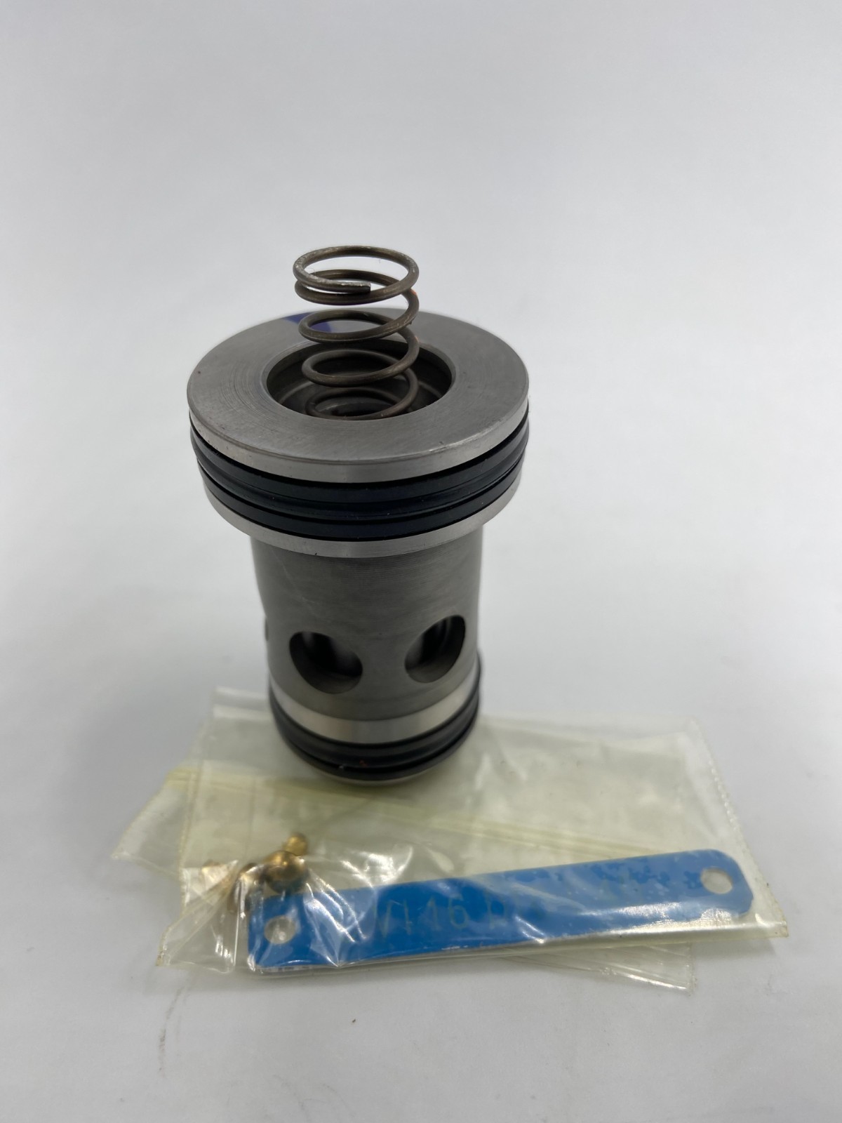 EATON | Vickers – Cartridge Kit – 02-156319, CVI 16 D10 L 40 – Genuine-New