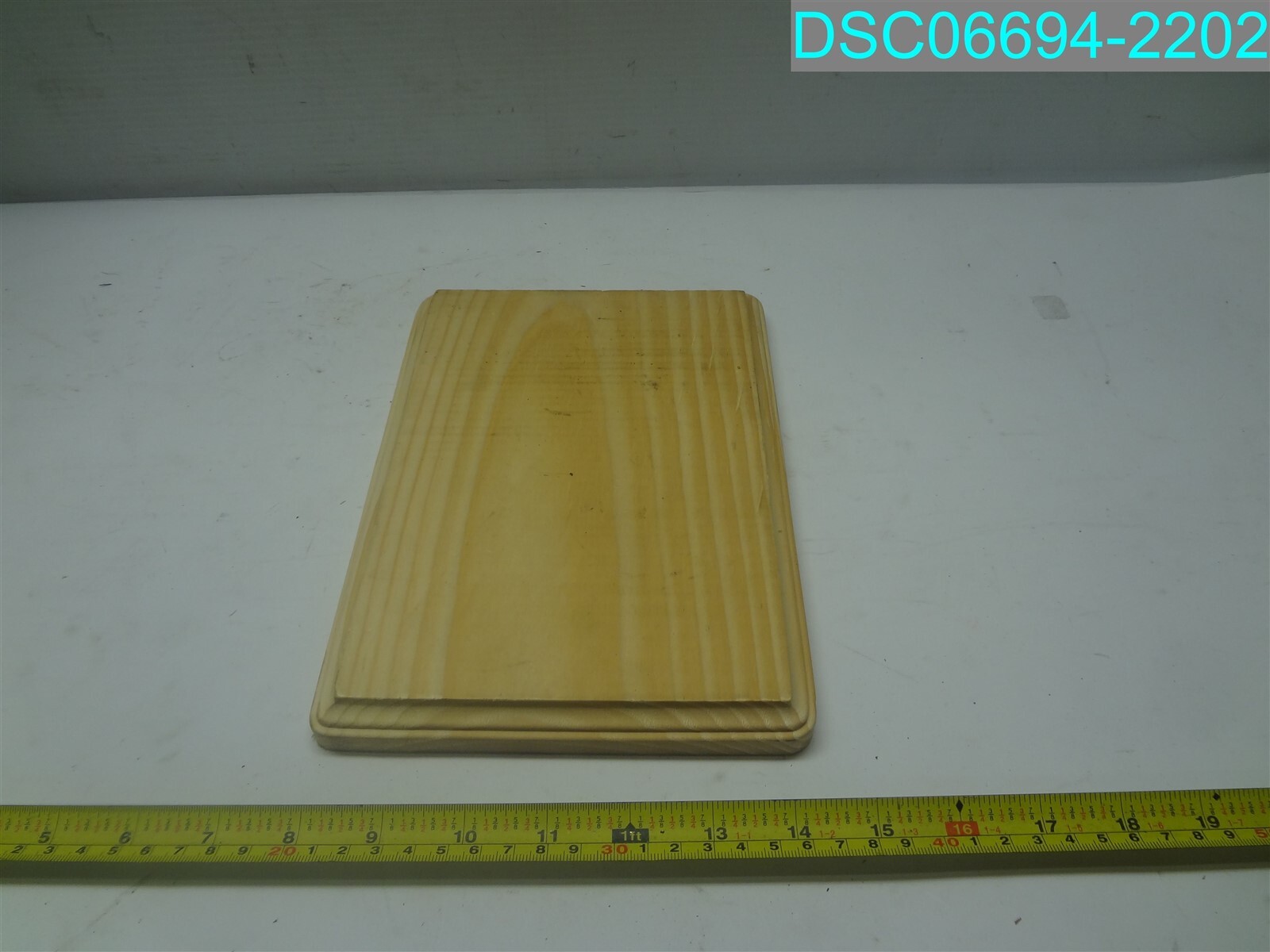 QTY=7: 9-1/2″ x 6-3/4″ x 3/4″ Pine Plaques