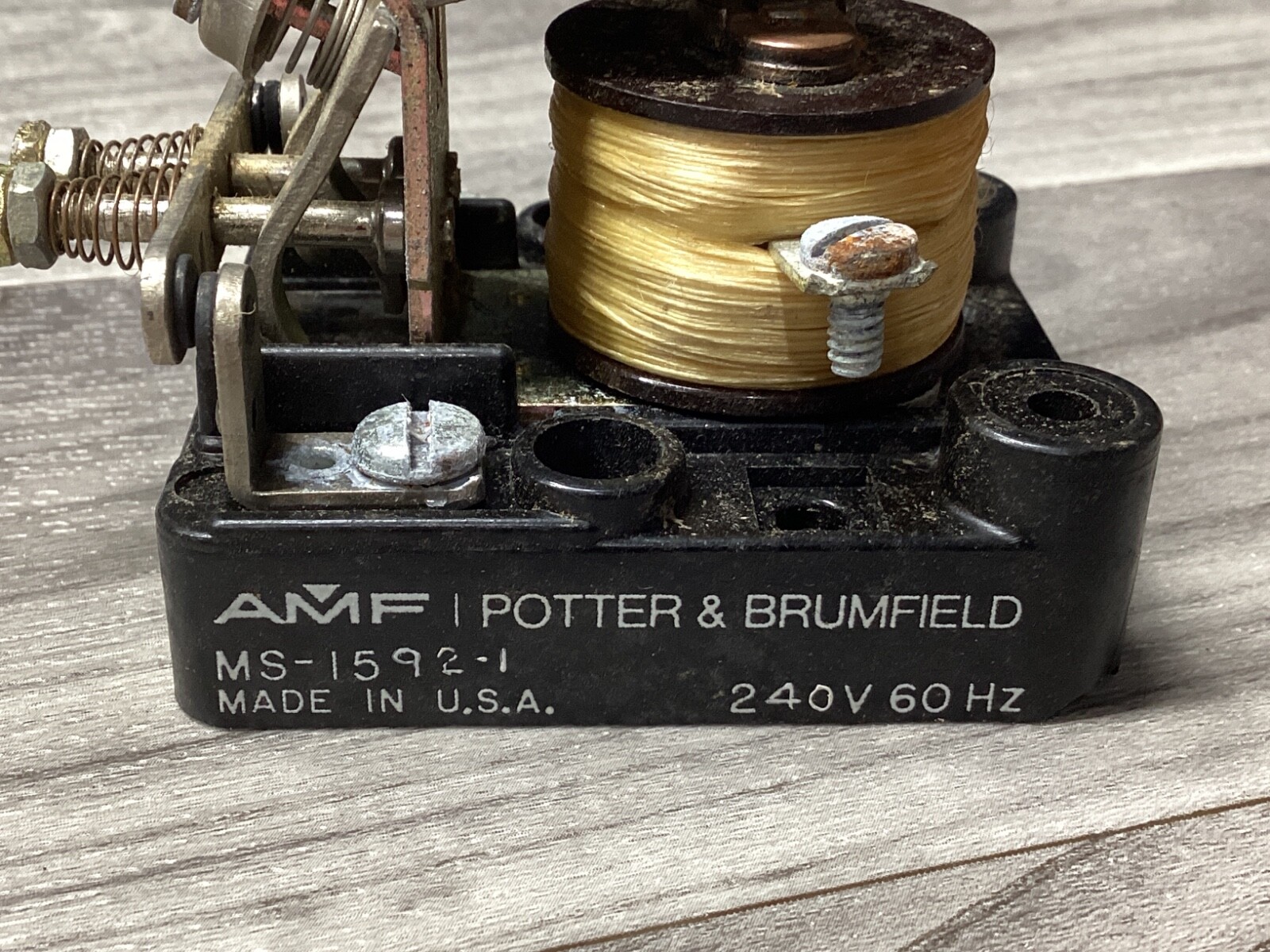 AMF POTTER & BRUFIELD MS-1592-1 248V 60HZ RELAY #102G154*CO