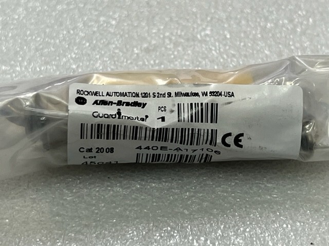 440E-A17106 Ser B Guard Master Tensioner System Grippers New in Sealed Bag