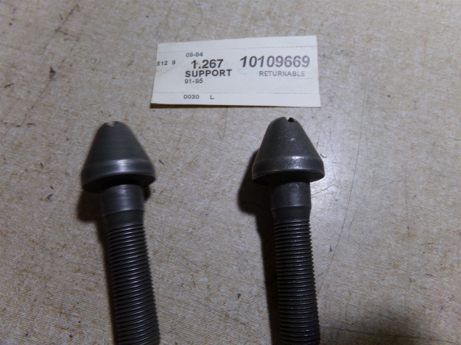 NEW Set of 2 Supports, Part Number: 10109669 *FREE SHIPPING*