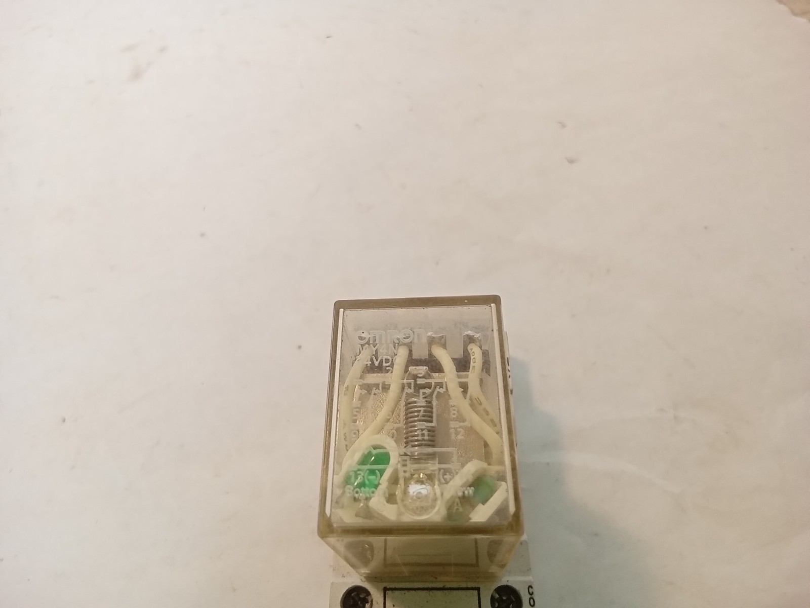 Allen Bradley 700-HN103 Series C Relay Socket with Omron MY4N (Q4A)