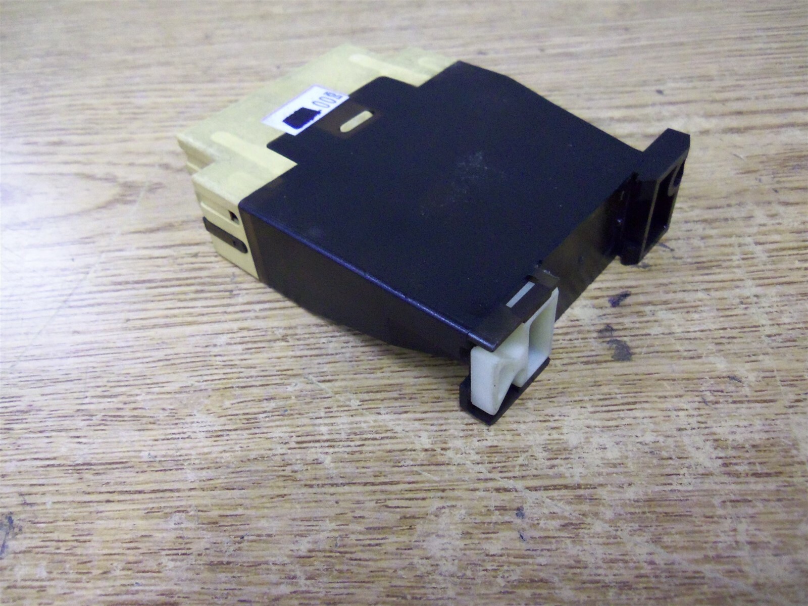 Crouzet 88 861 122 10A 110-127V IP40 relay Module *FREE SHIPPING*