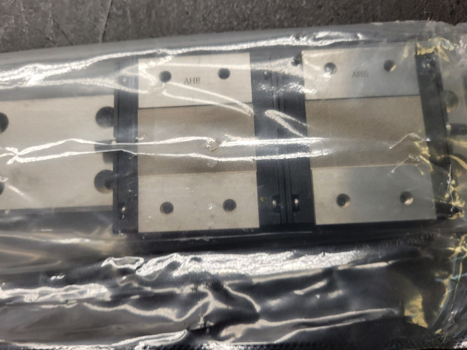THK 2SRS15WMSSC1E-430LM-C Slide Table.