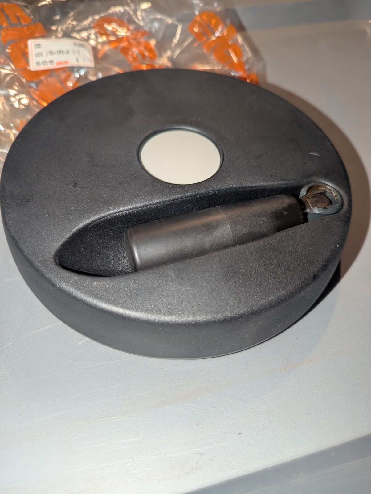 NEW GENUINE ELESA VDS.175+IRS-A 1/2 SOLID HANDWHEEL W/ SAFETY FOLD-AWAY HANDLE