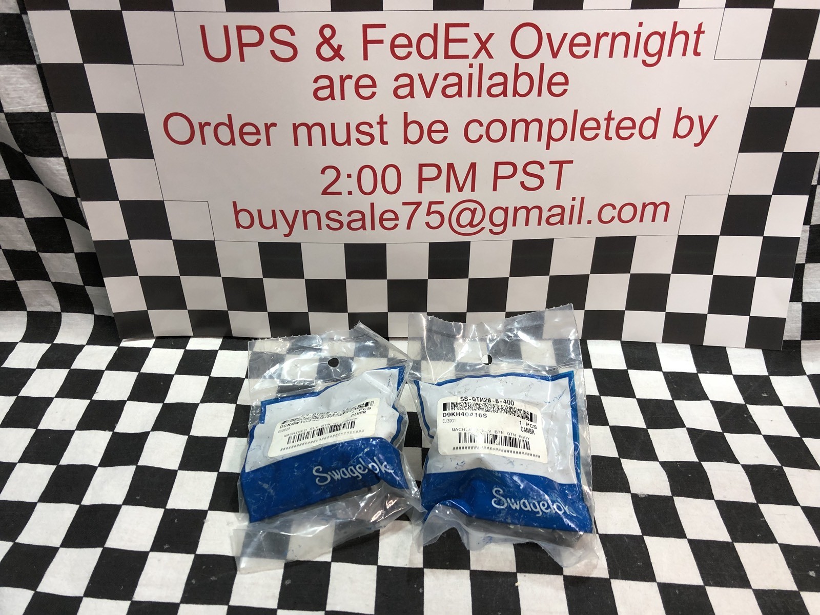 Lot Of 4, Swagelok Quick Connect 1/4″ COMP, SS-QTM2B-B-400, SHIPSAMEDAY#1654D5