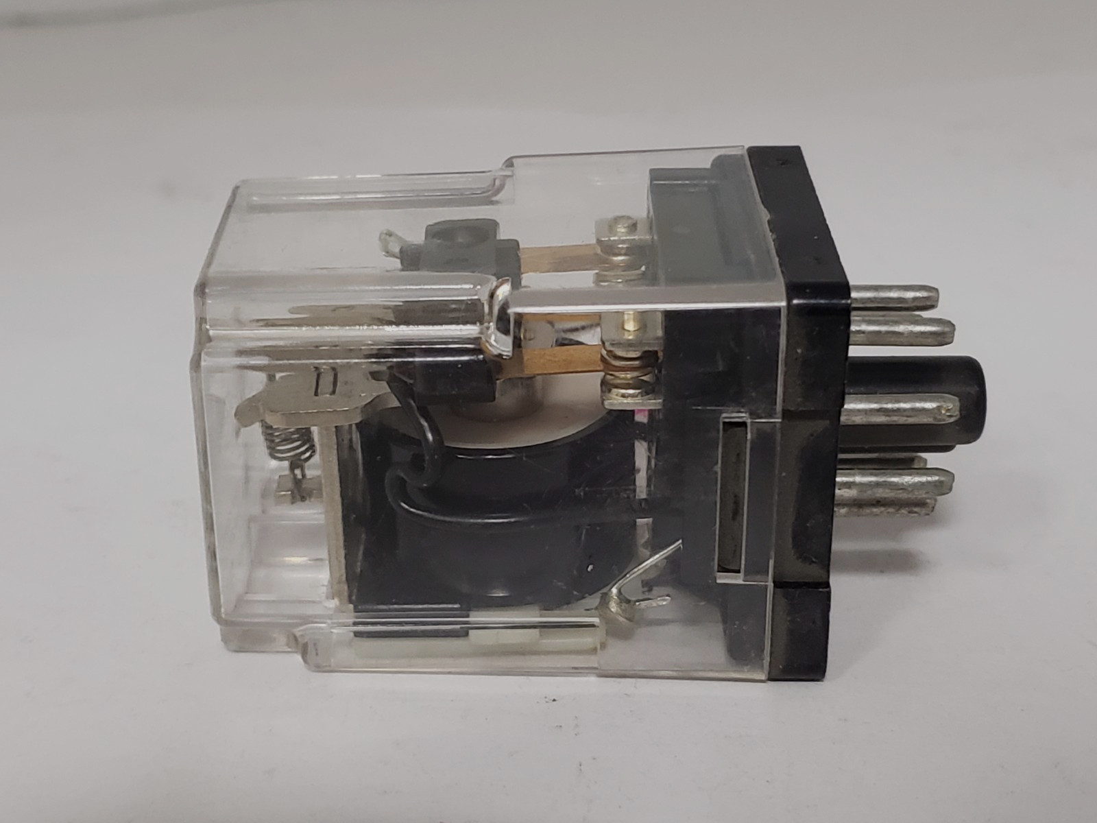 TYCO ELECTRONICS KRPA-11DG-24 RELAY 10A 24VDC 240V AC 8 PIN (LOT OF 3)